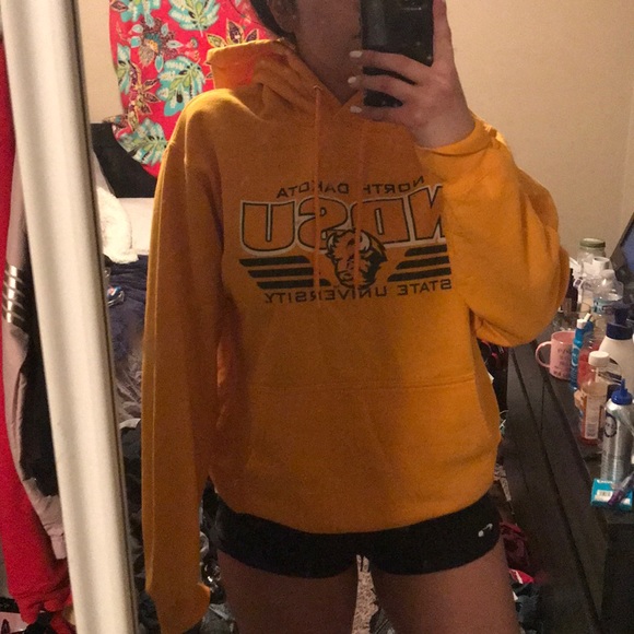 North Dakota State sweatshirt - Picture 2 of 2
